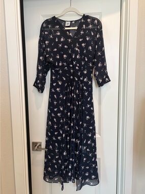 cabi minimalist dress cabi - The Minimalist Dress is the LBD that can go all weekend long!